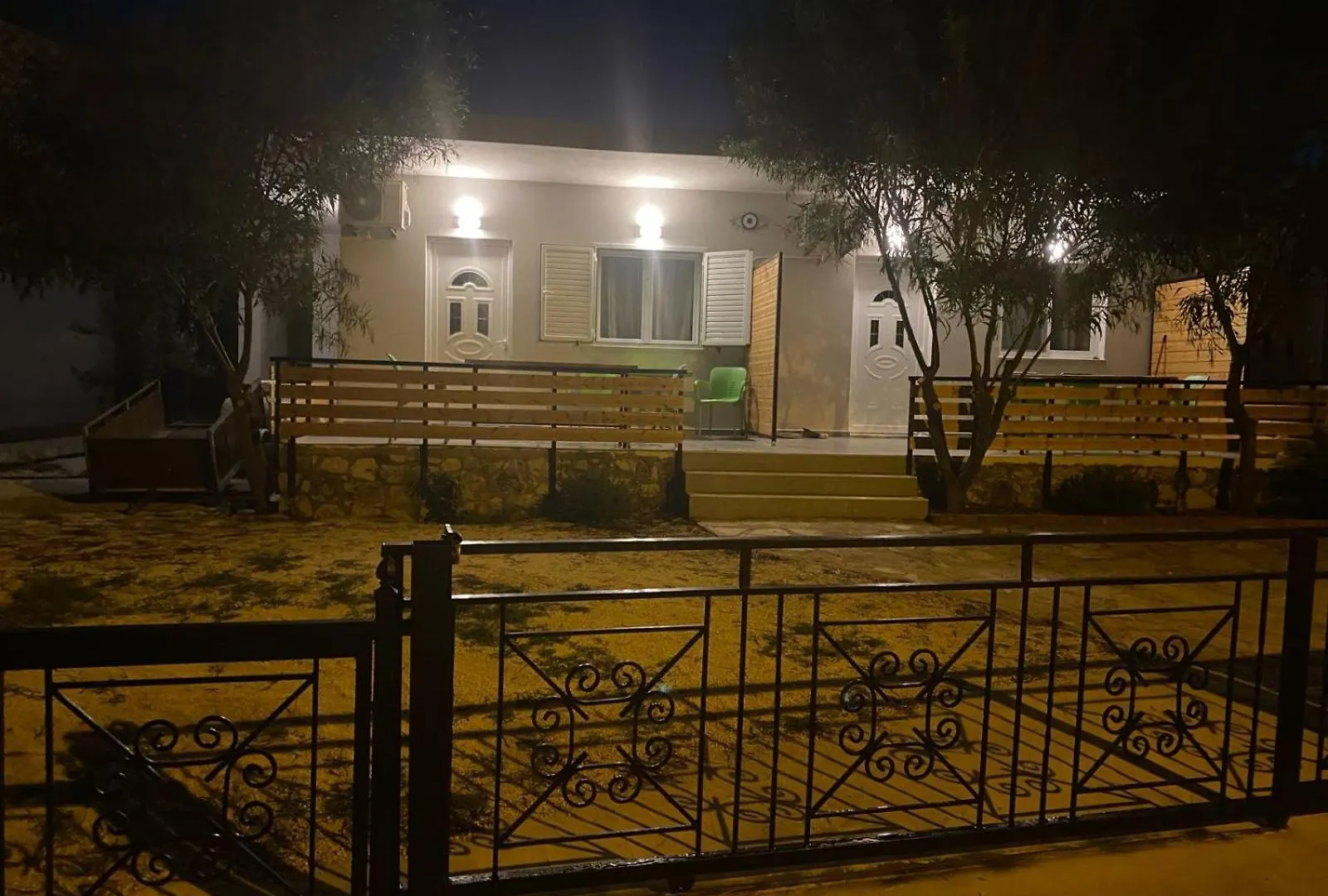 Villa Zotaj 2 사밀